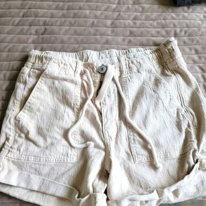 Women's American eagle shorts size 8 with drawstring